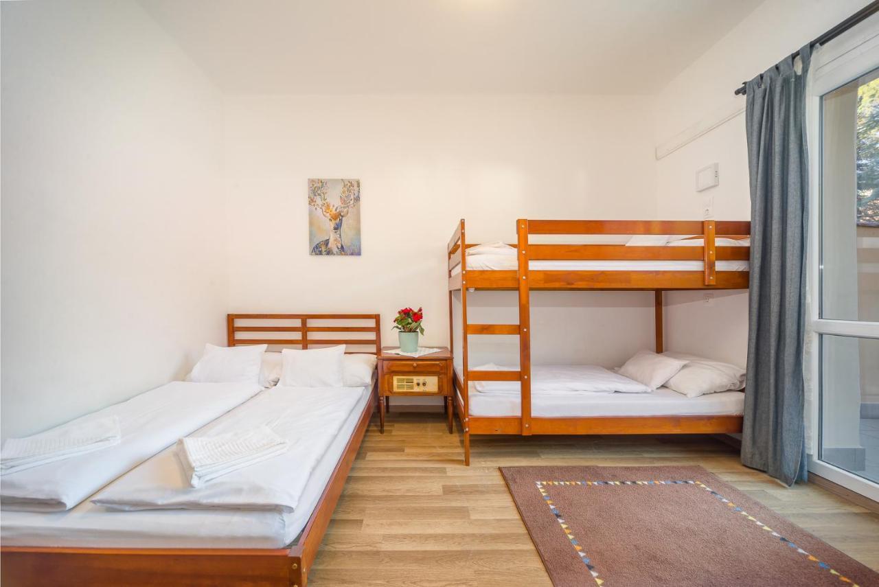 Lipicai Hotel Es Etterem Szilvásvárad Zewnętrze zdjęcie