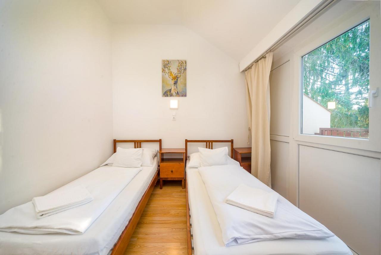 Lipicai Hotel Es Etterem Szilvásvárad Zewnętrze zdjęcie