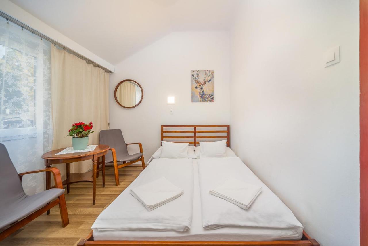 Lipicai Hotel Es Etterem Szilvásvárad Zewnętrze zdjęcie