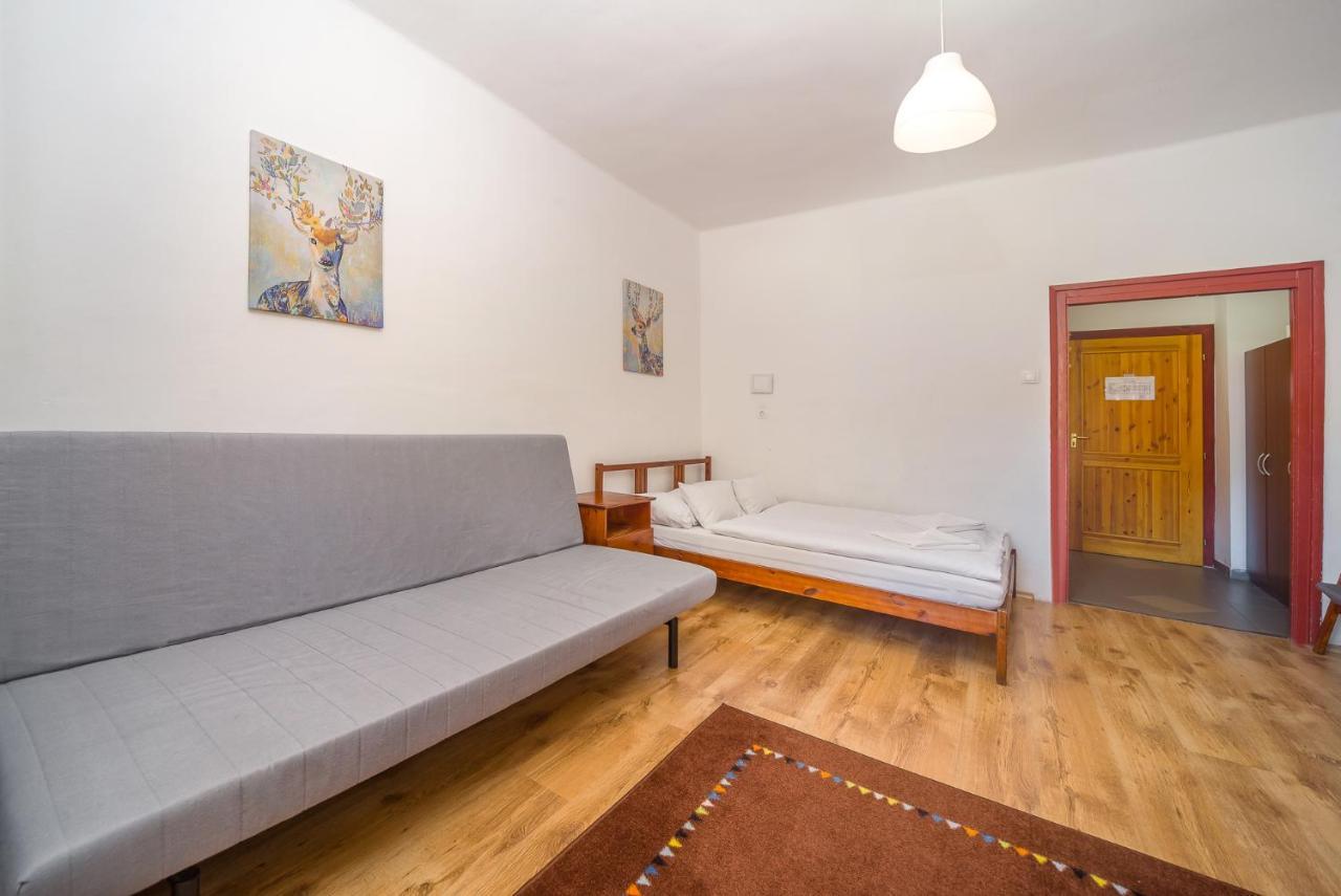 Lipicai Hotel Es Etterem Szilvásvárad Zewnętrze zdjęcie
