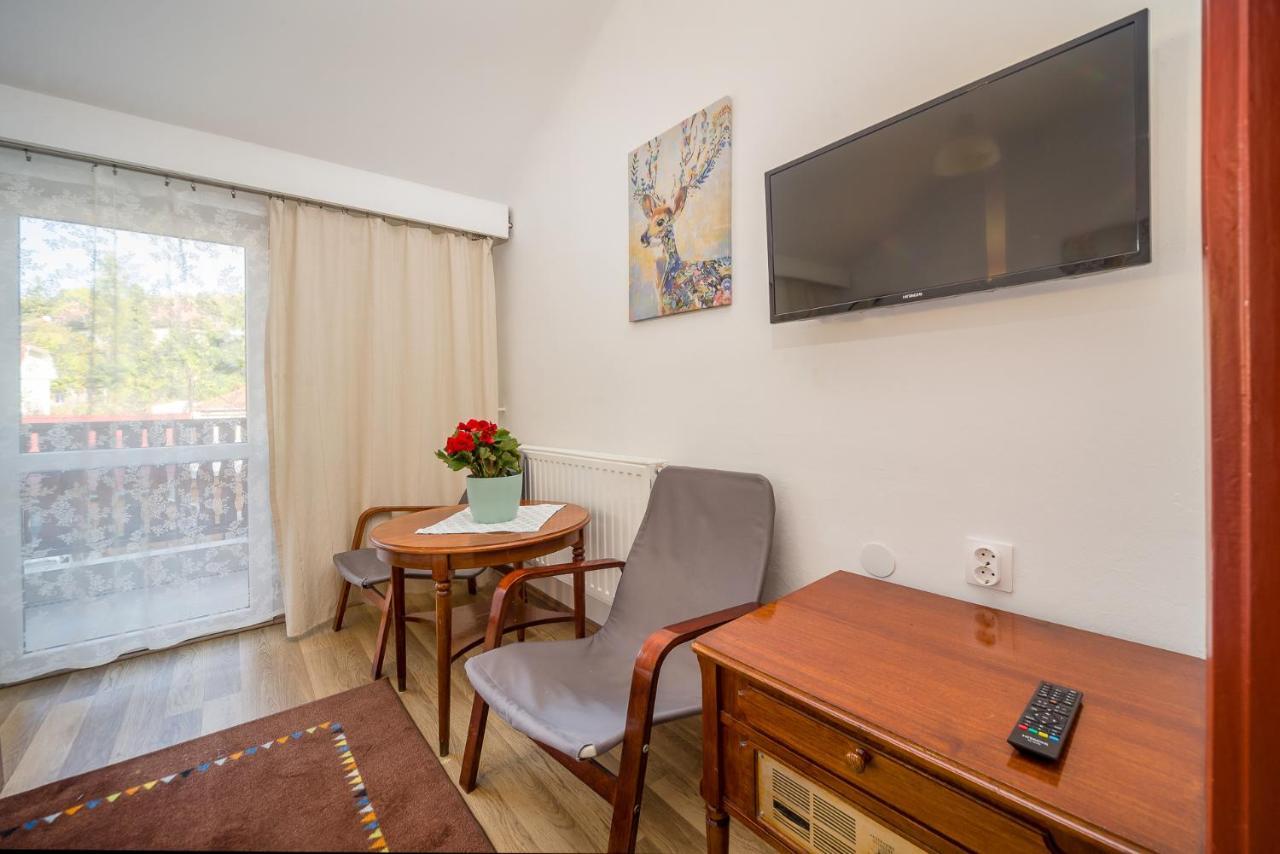 Lipicai Hotel Es Etterem Szilvásvárad Zewnętrze zdjęcie